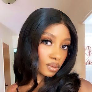 Meet your Posher, Adebanke